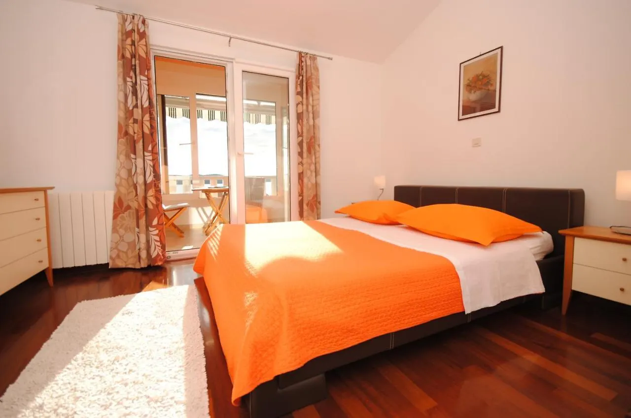 Seaview Luxury Apartment 
